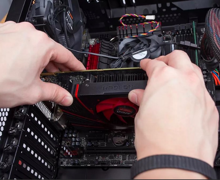 замена видеокарты на компьютере в Черняховске